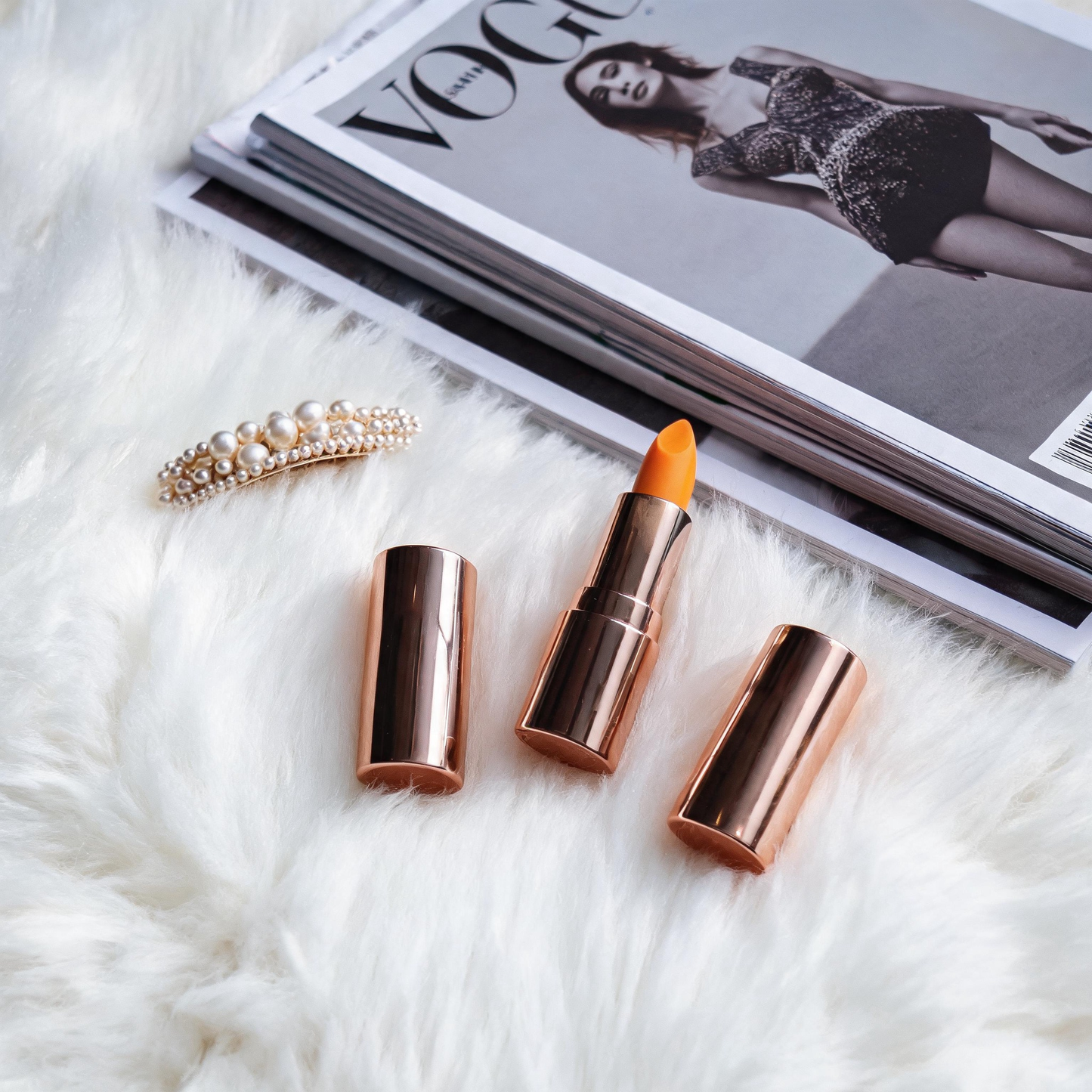 Divine Shine Lip Glaze – A Touch of Color, A Moment of Shine