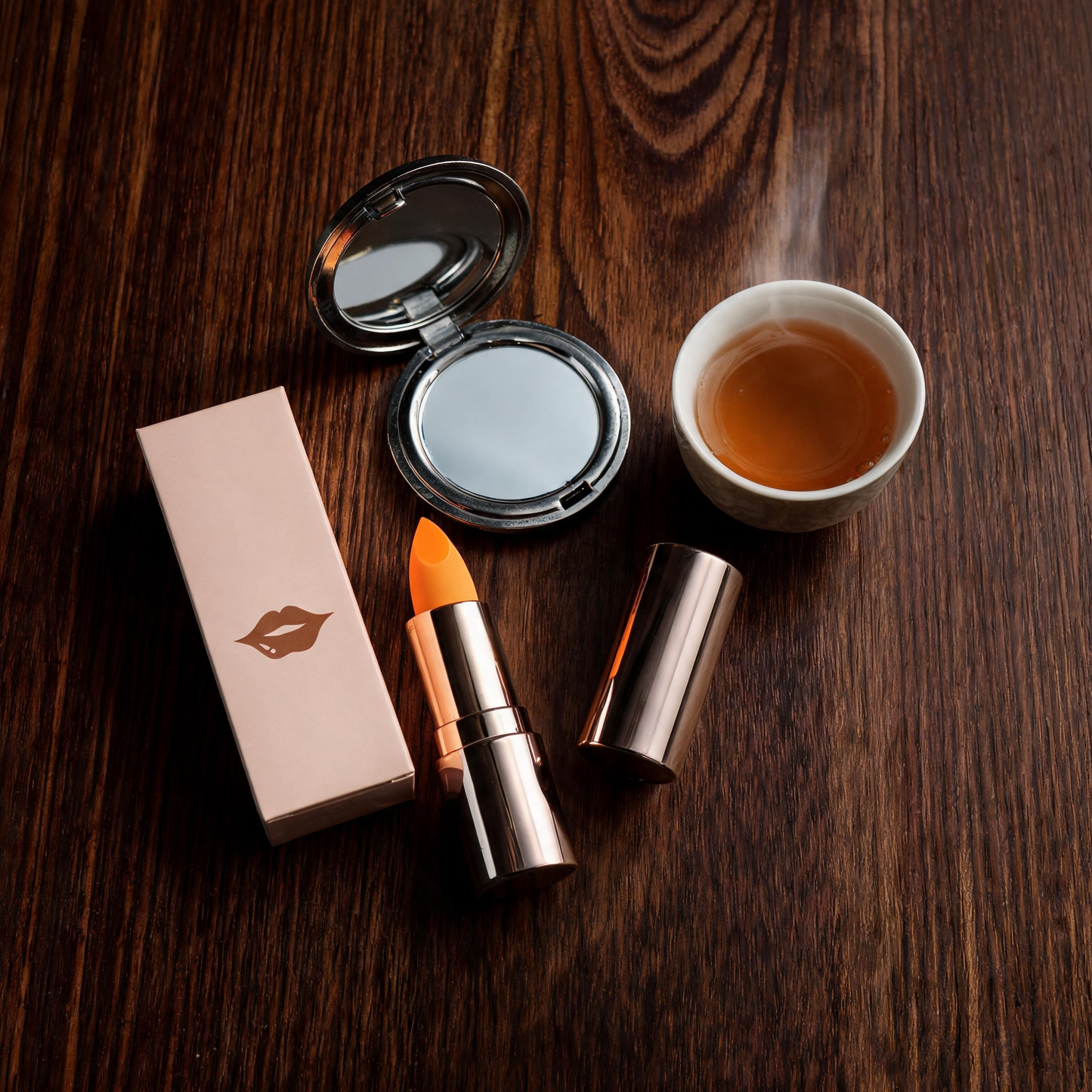 Divine Shine Lip Glaze – A Touch of Color, A Moment of Shine